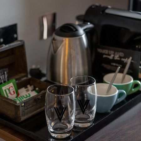 Village Hotel Warrington Ngoại thất bức ảnh