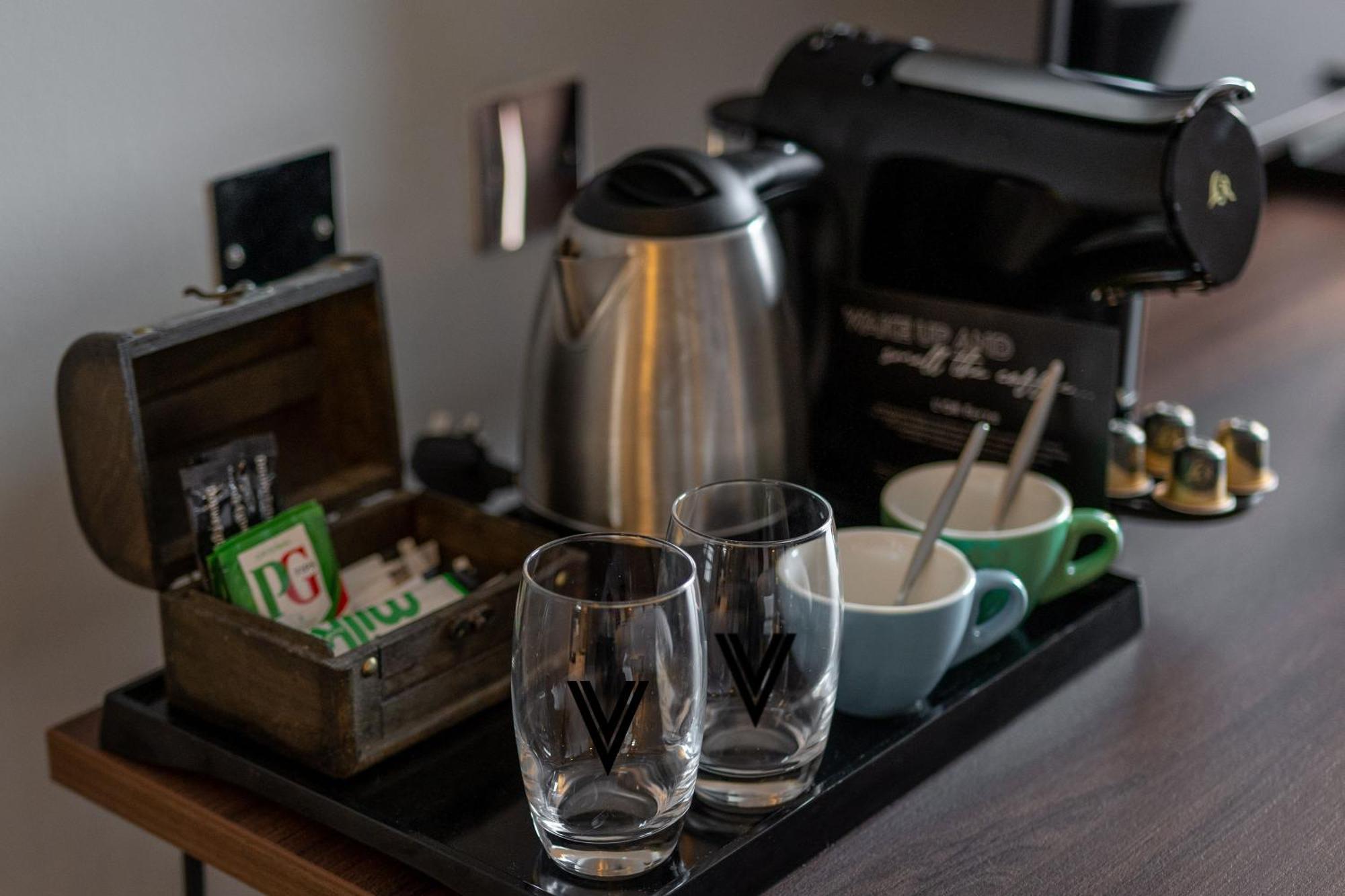 Village Hotel Warrington Ngoại thất bức ảnh
