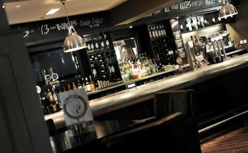 Village Hotel Warrington Ngoại thất bức ảnh